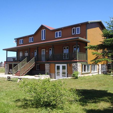 Gite La Maison Chez J.P. Bed And Breakfast Havre Aux Maisons Kültér fotó
