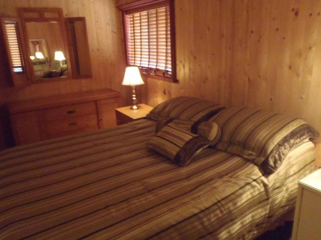 Gite La Maison Chez J.P. Bed And Breakfast Havre Aux Maisons Kültér fotó